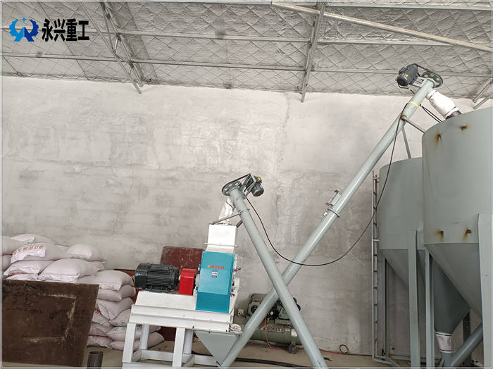 簡易飼料生產(chǎn)線